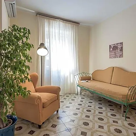 Della Bed and Breakfast 4*