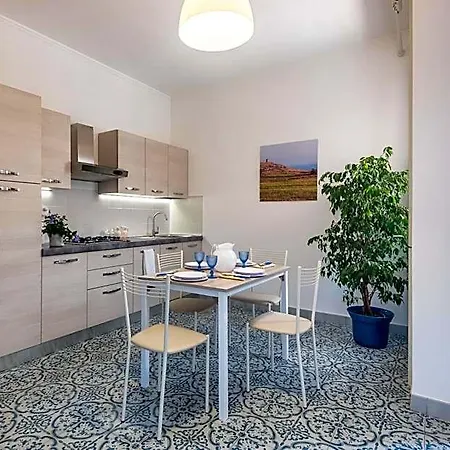 Bed and Breakfast Della 4*