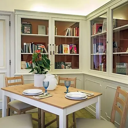 Bed and Breakfast Della 4*