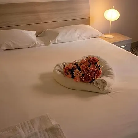 Della Bed and Breakfast Λέτσε