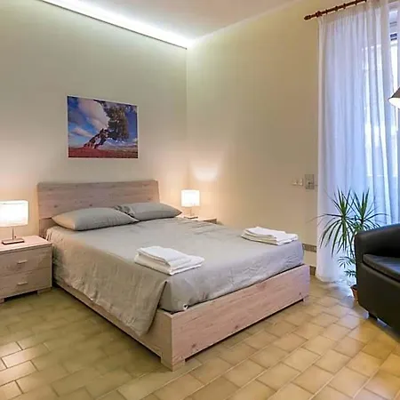 Della 4* Lecce